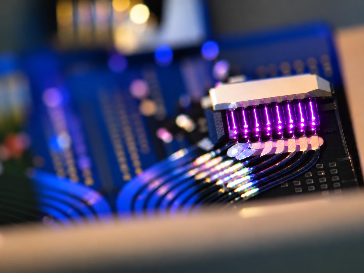 Exclusive: Photon Bridge raises €10m to build laser devices that connect AI chips