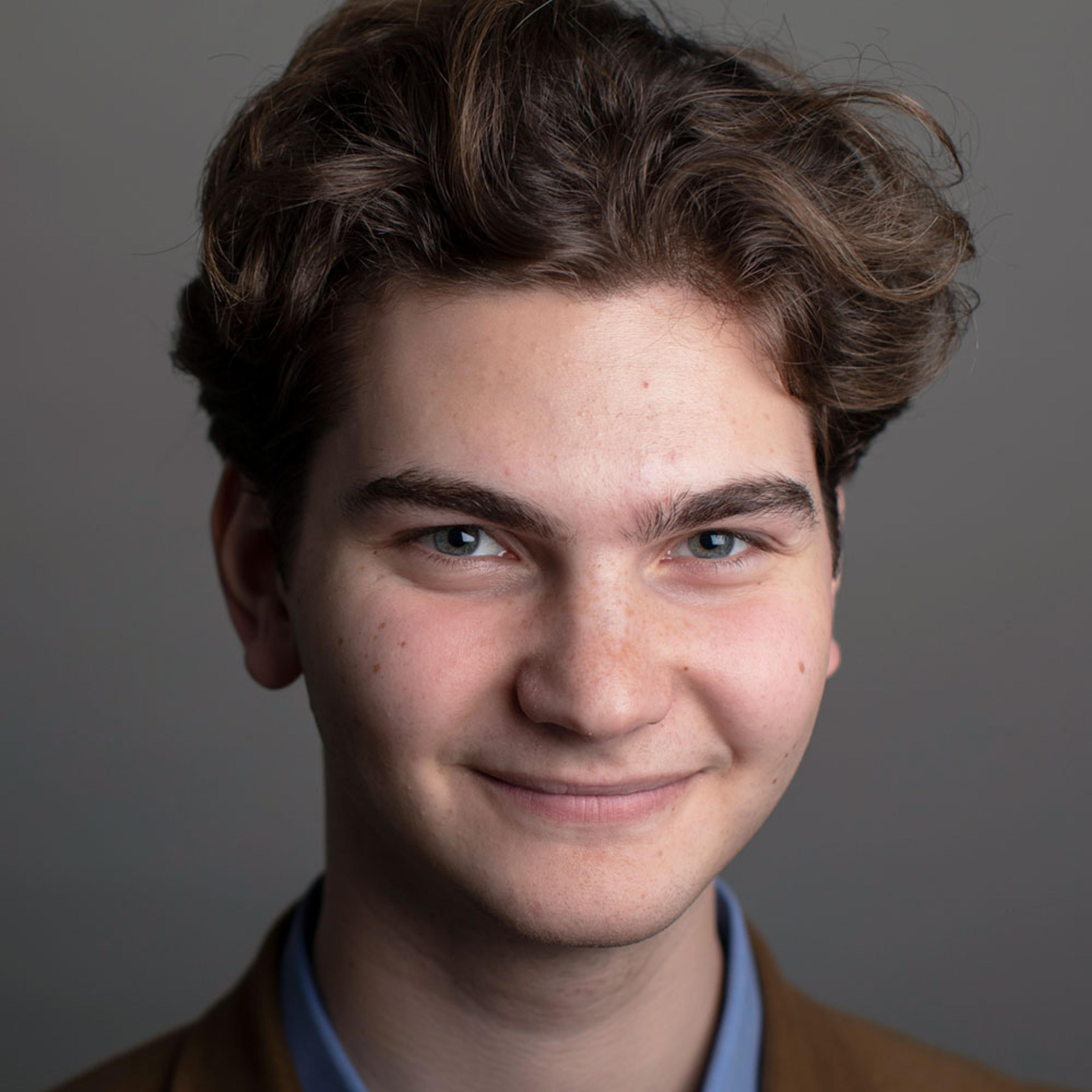 Max Traeger author profile