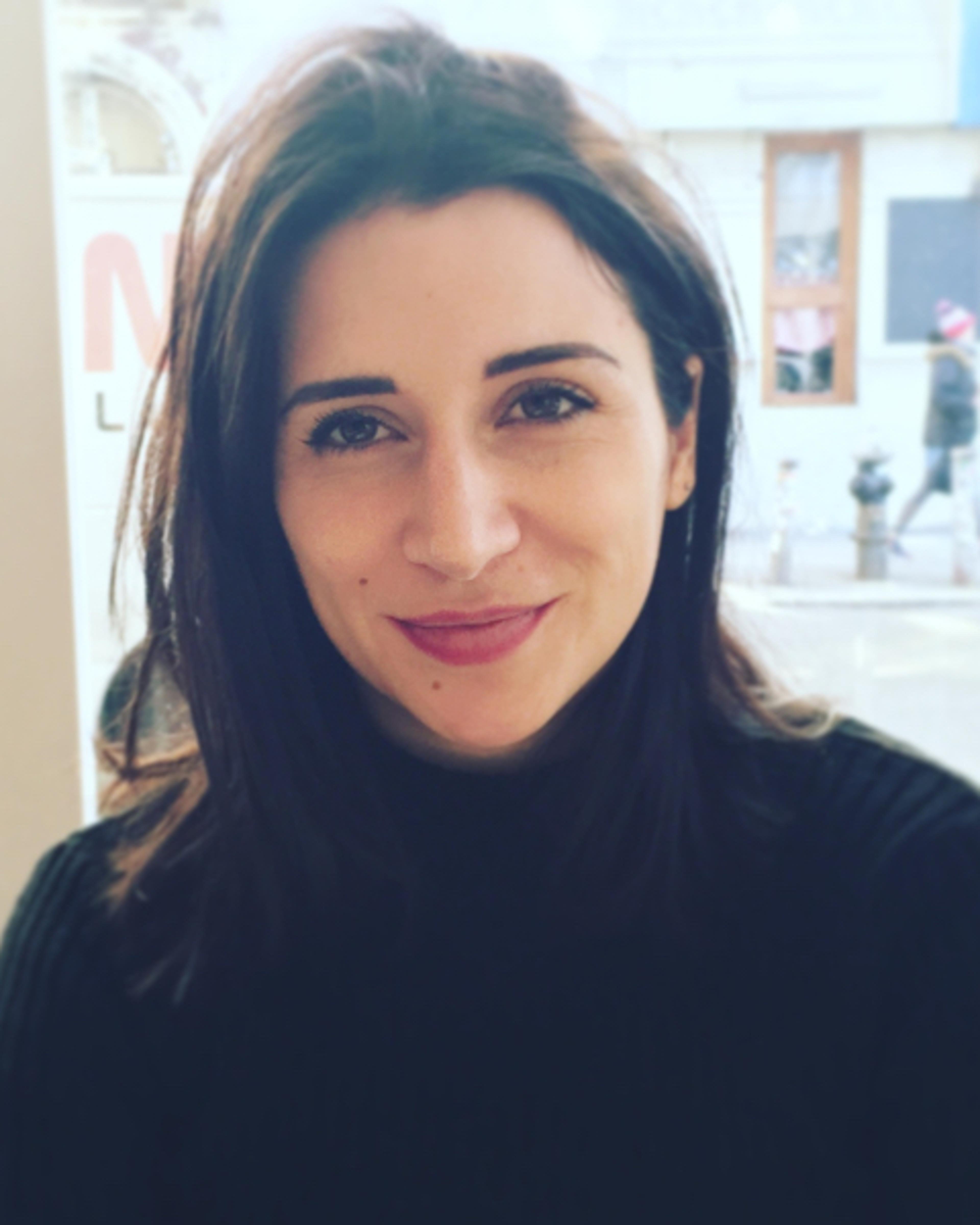 Maud Camus author profile
