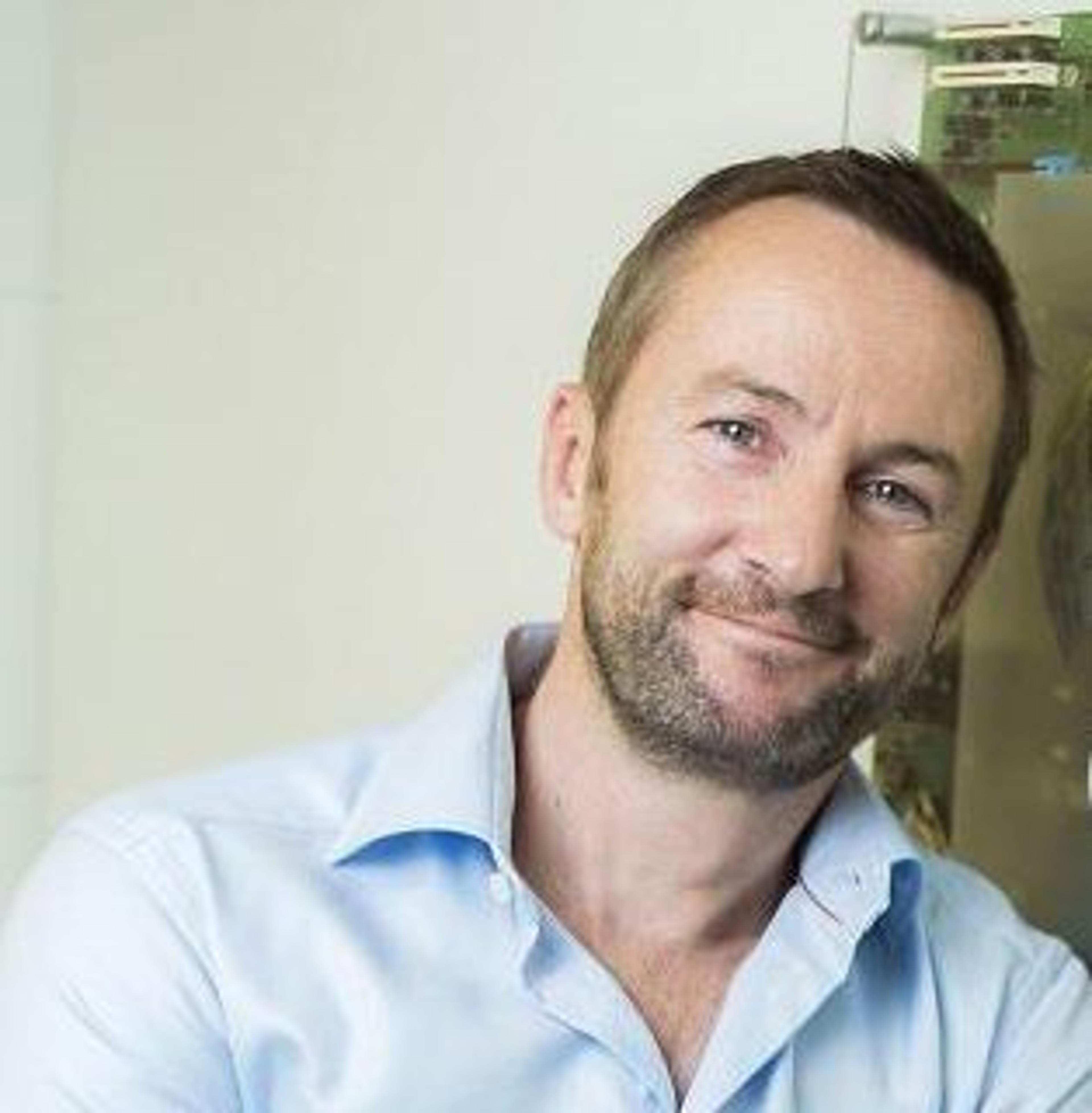 Bobby Healy author profile