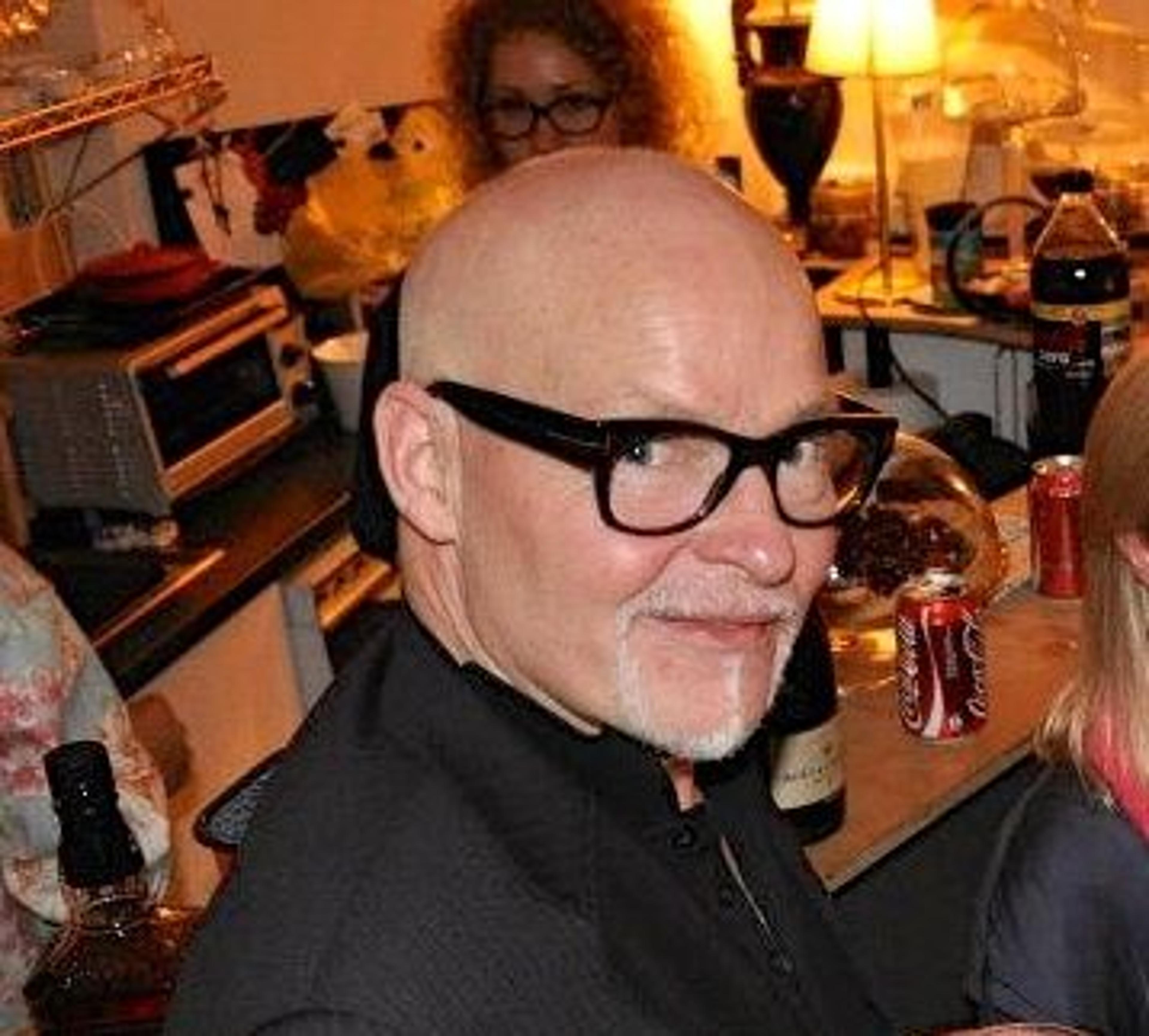 Stefan Laux author profile