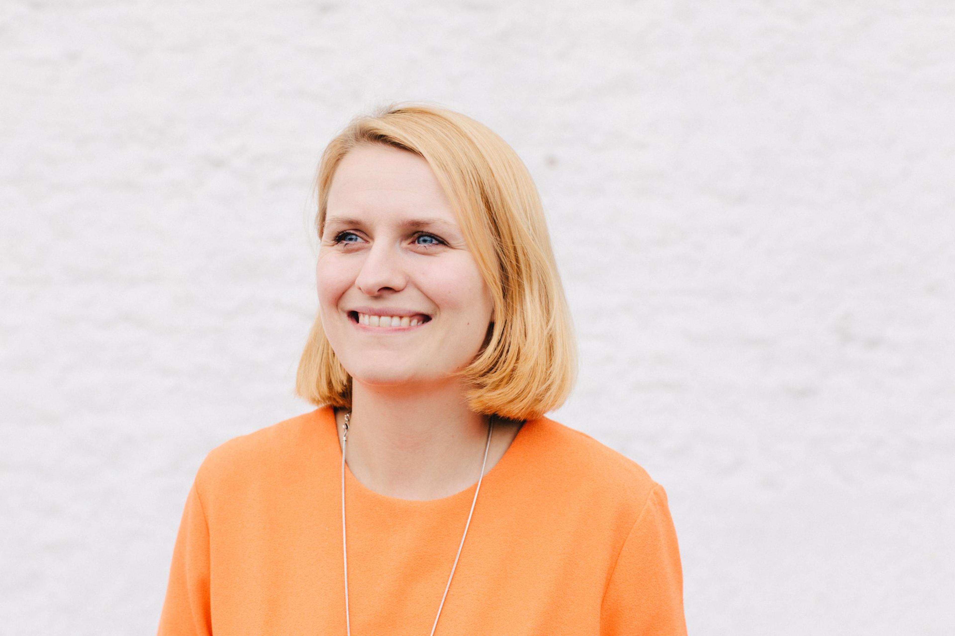 Sarah Drinkwater author profile