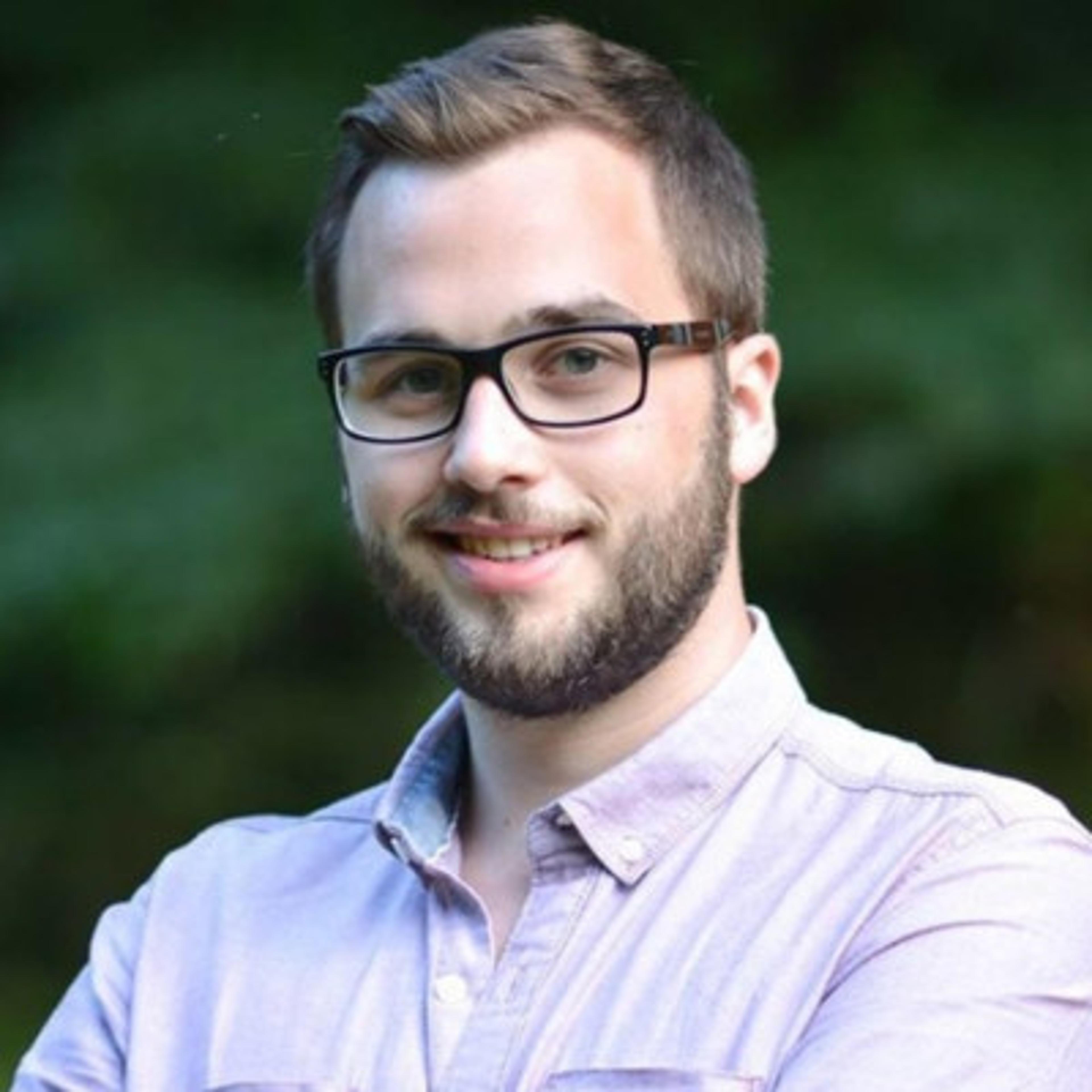 Alex Schuh author profile