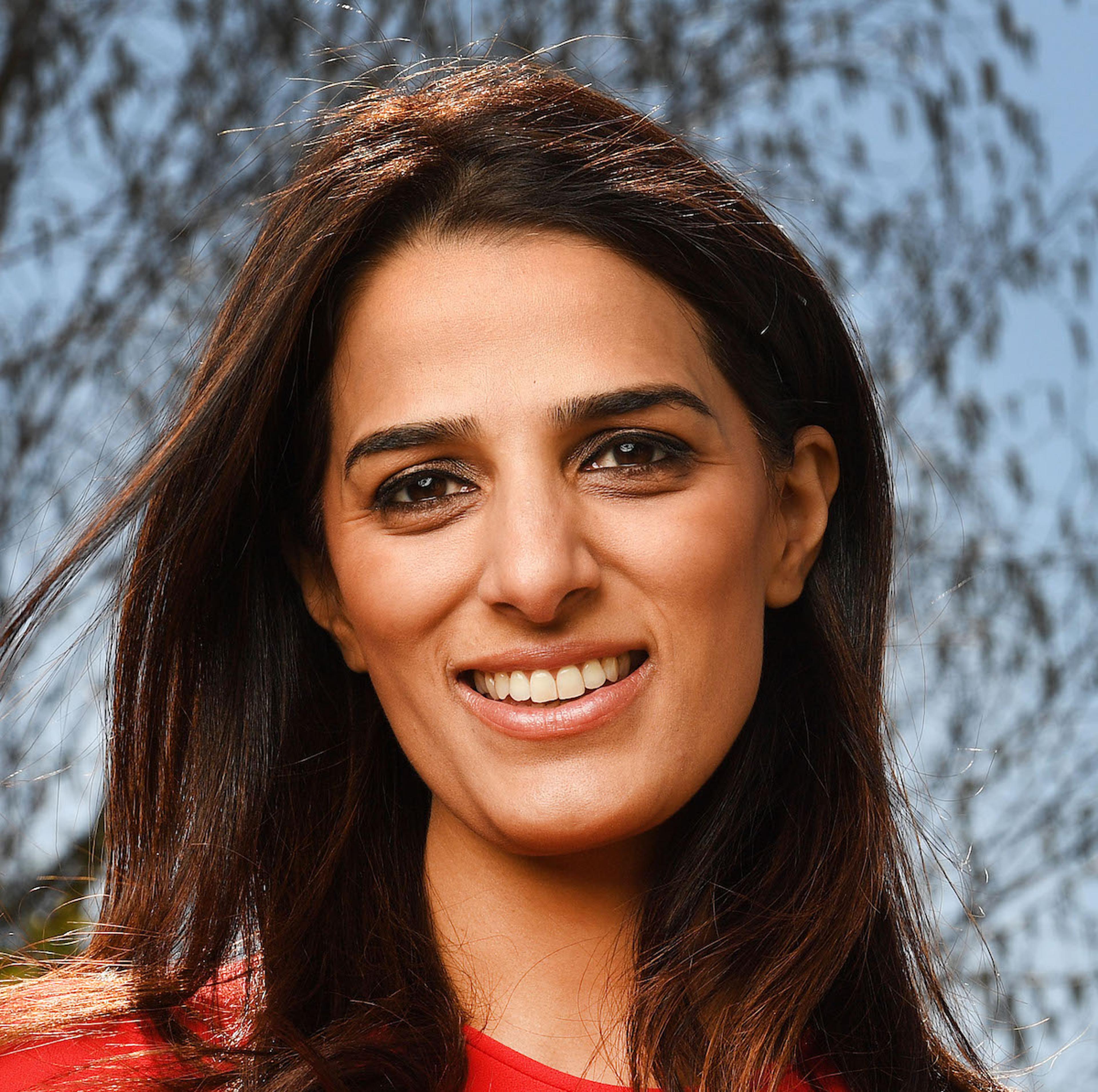 Priya Lakhani author profile