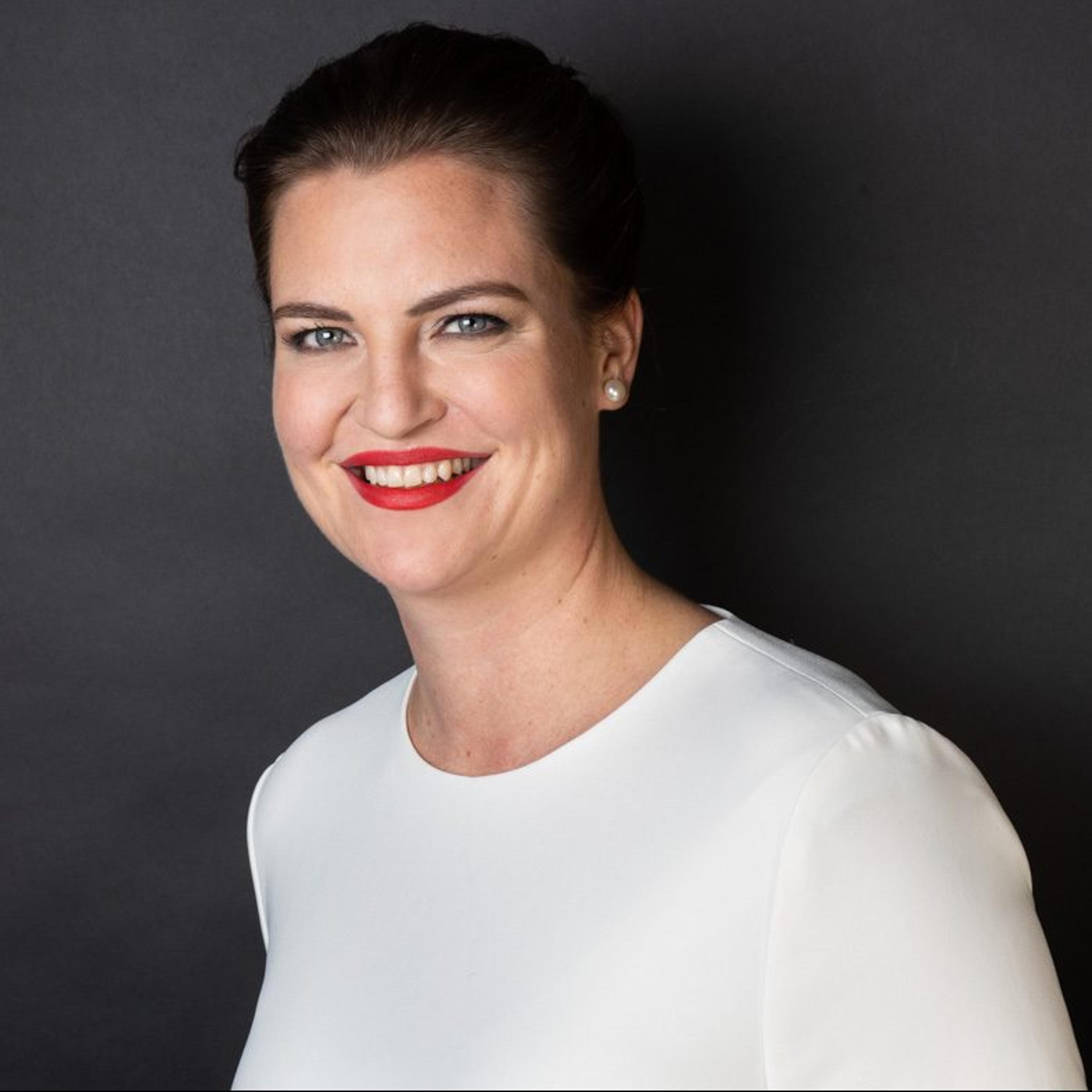 Martina van Hettinga author profile