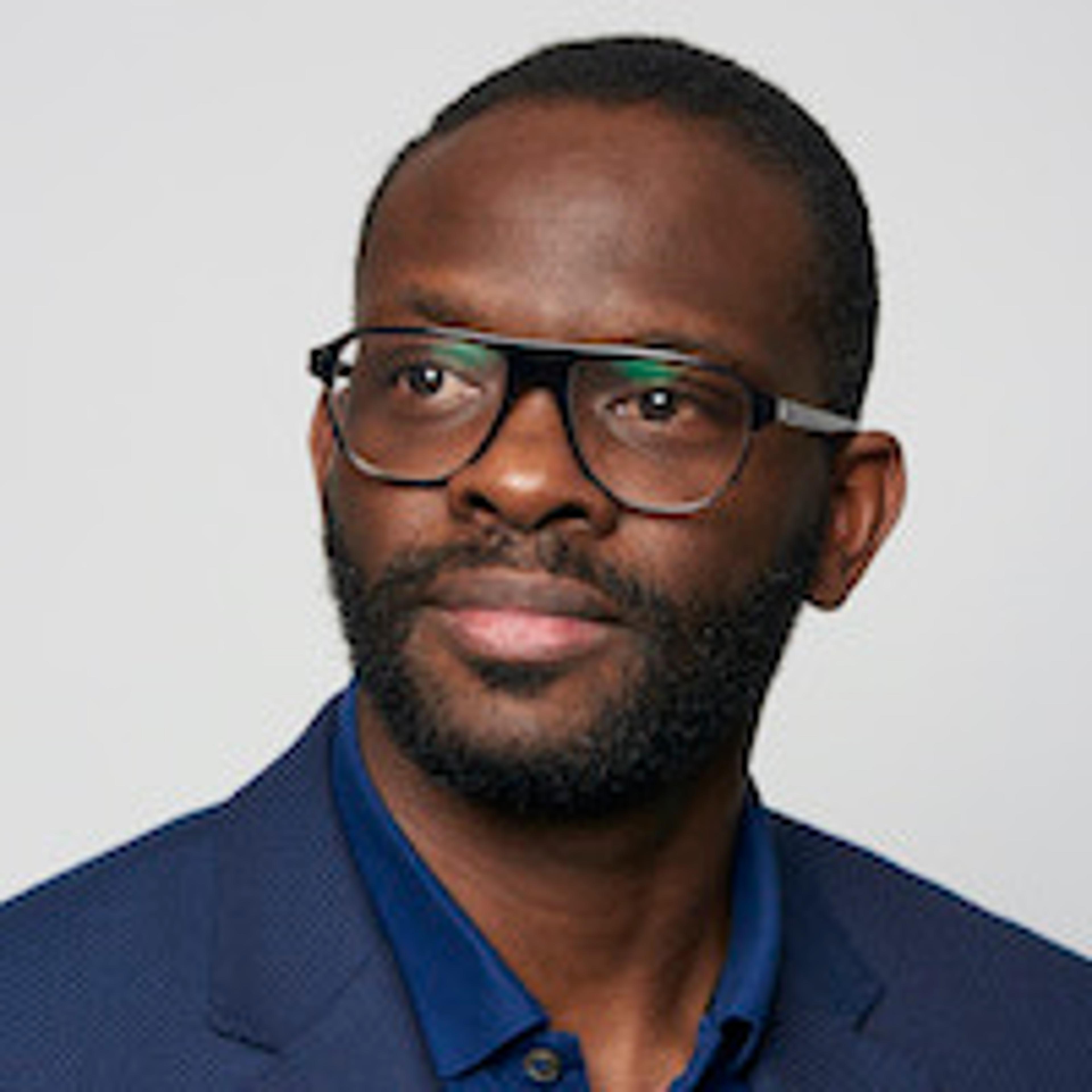 Louis Saha author profile