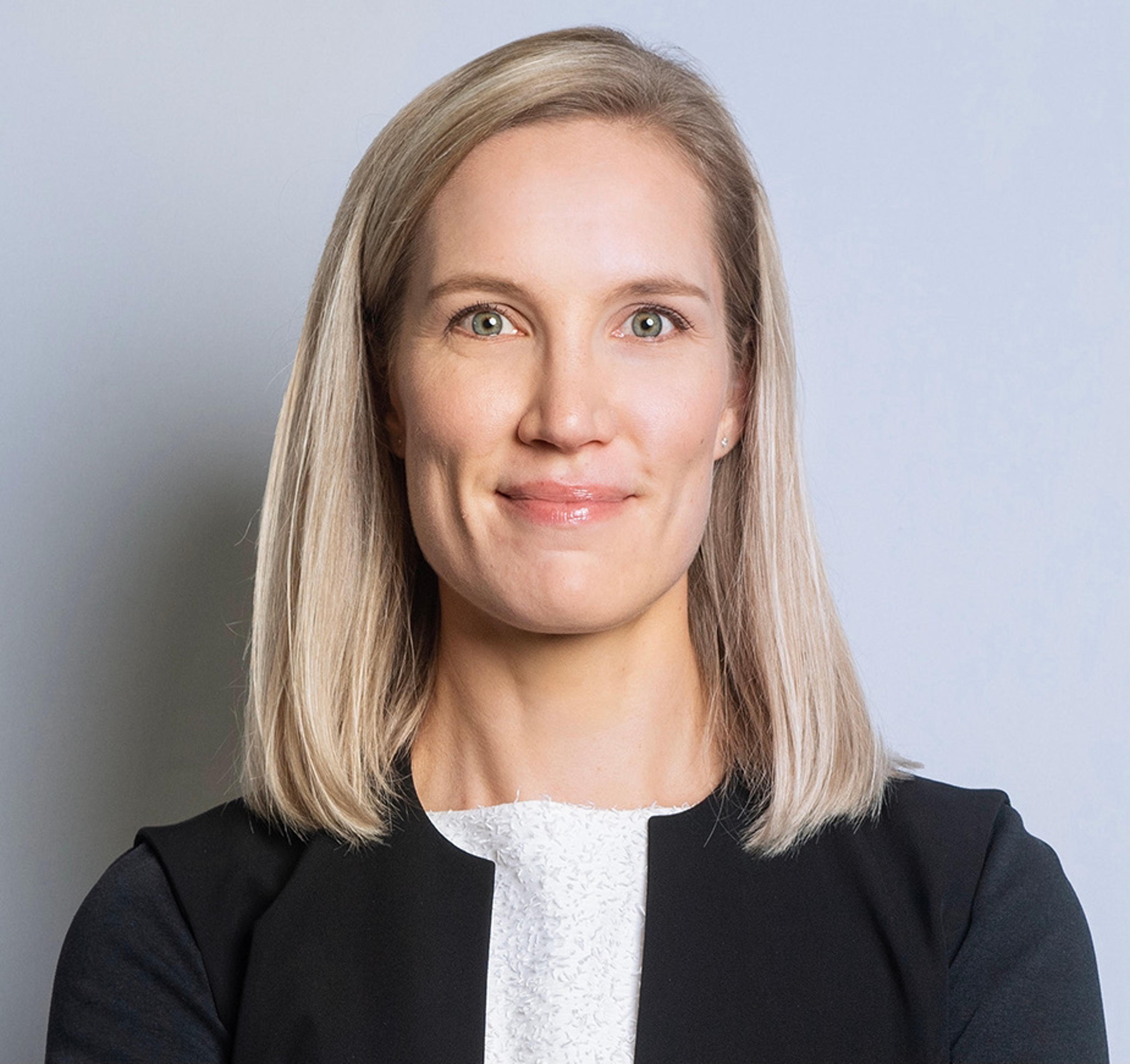 Elina Kajosaari author profile