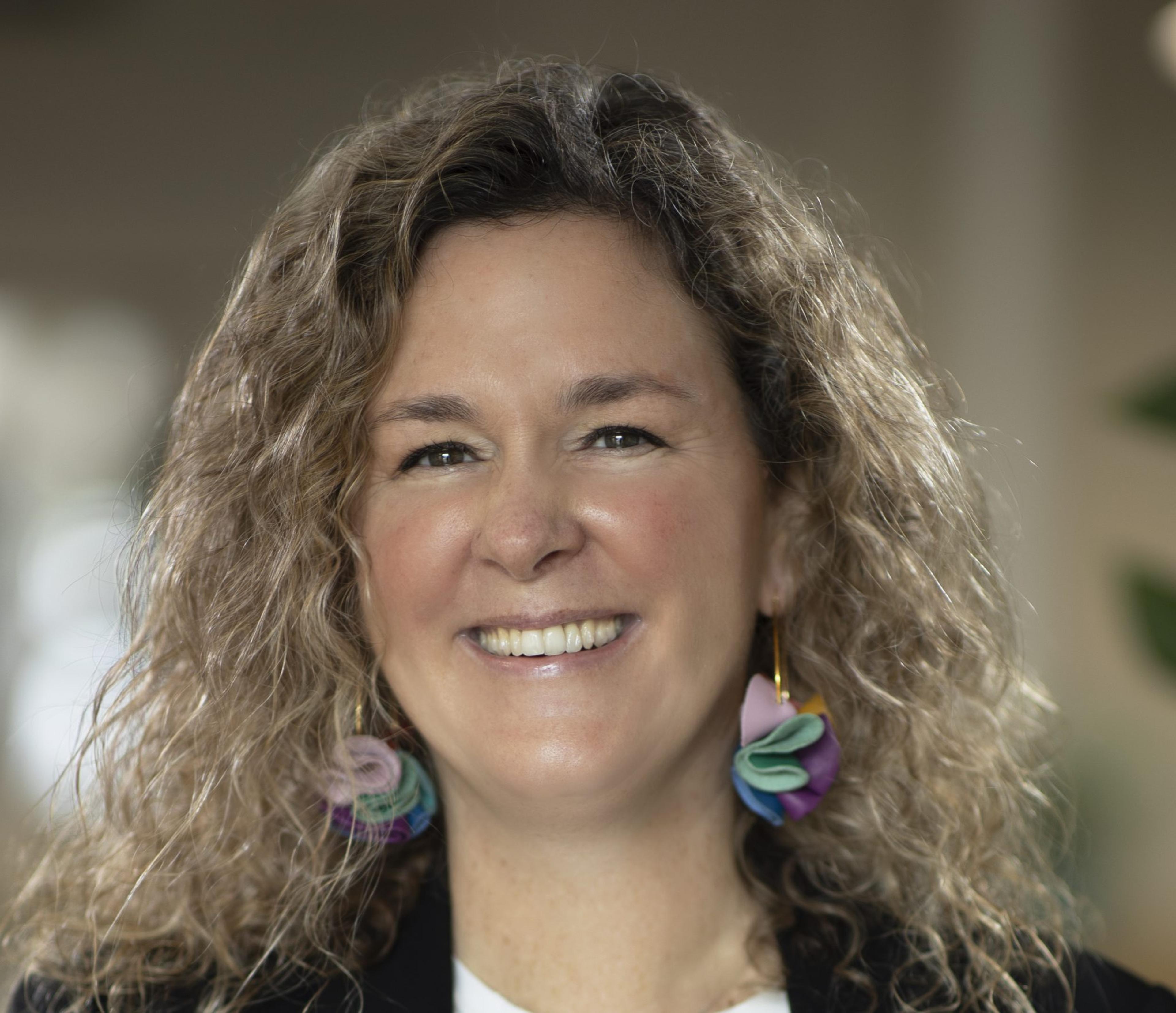 Laura González-Estéfani author profile