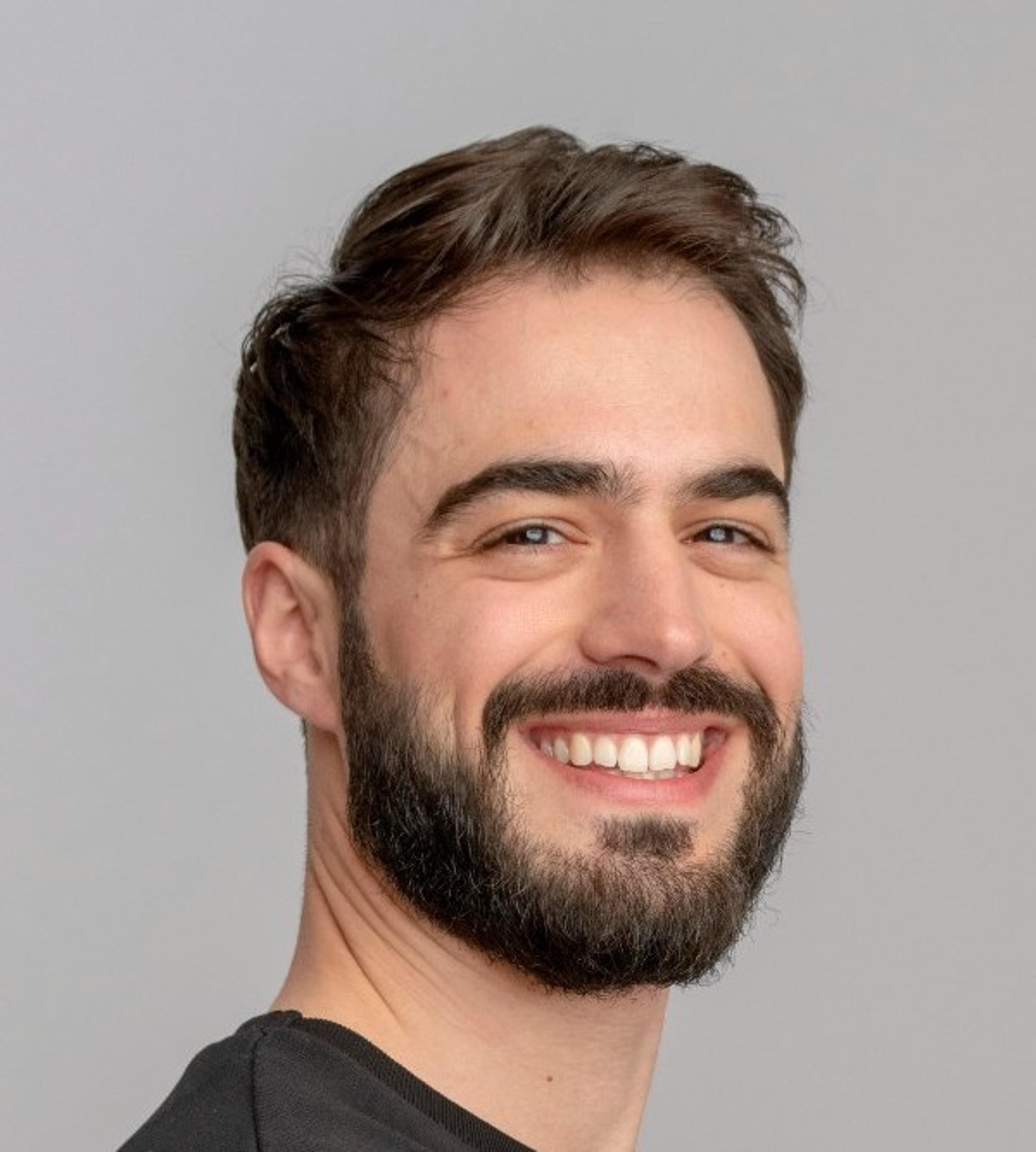 Sylvain Kalache author profile