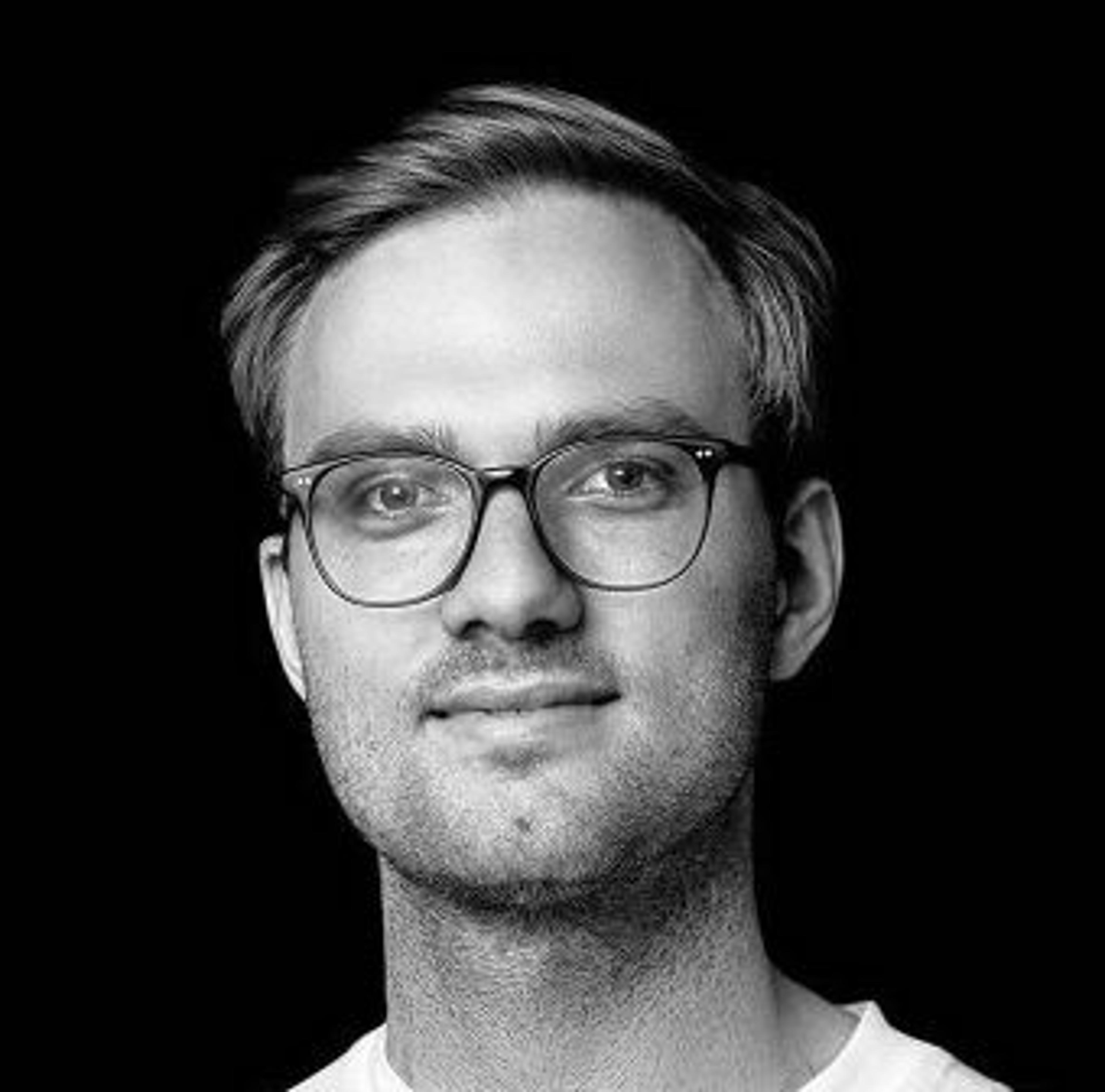 Sebastian Schäfer author profile