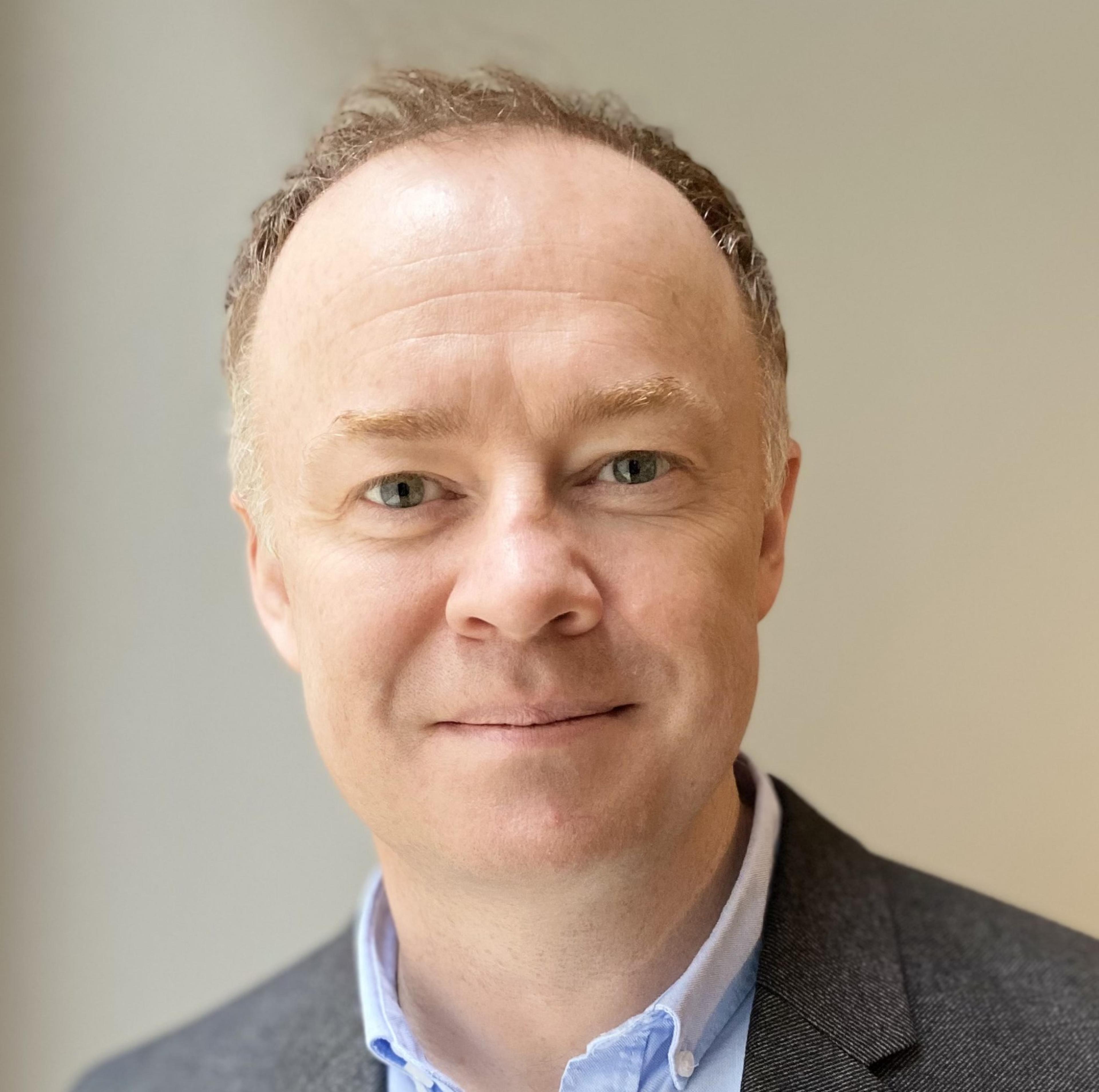 Stephen Holliday author profile