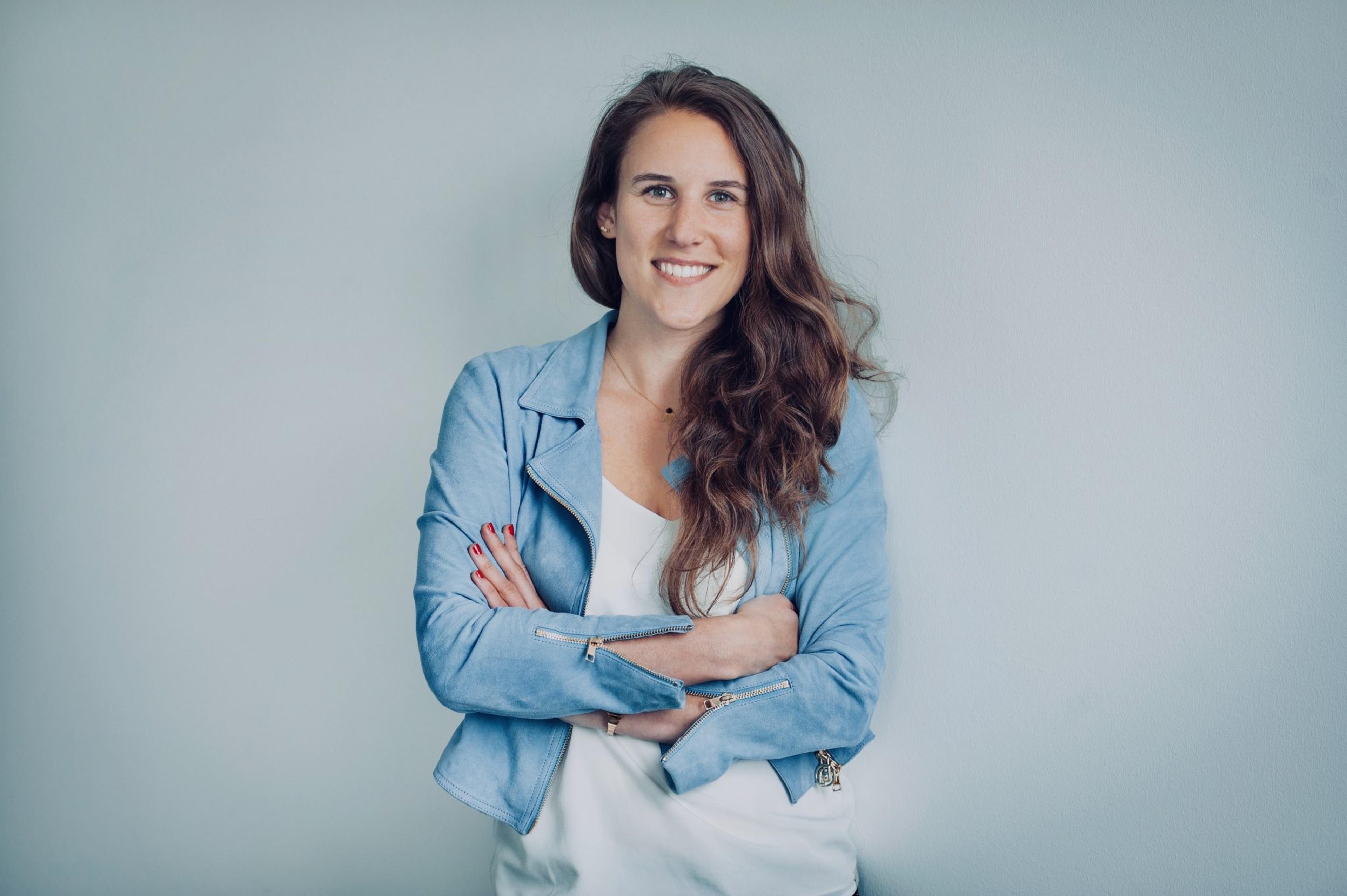 Laura Warnier author profile