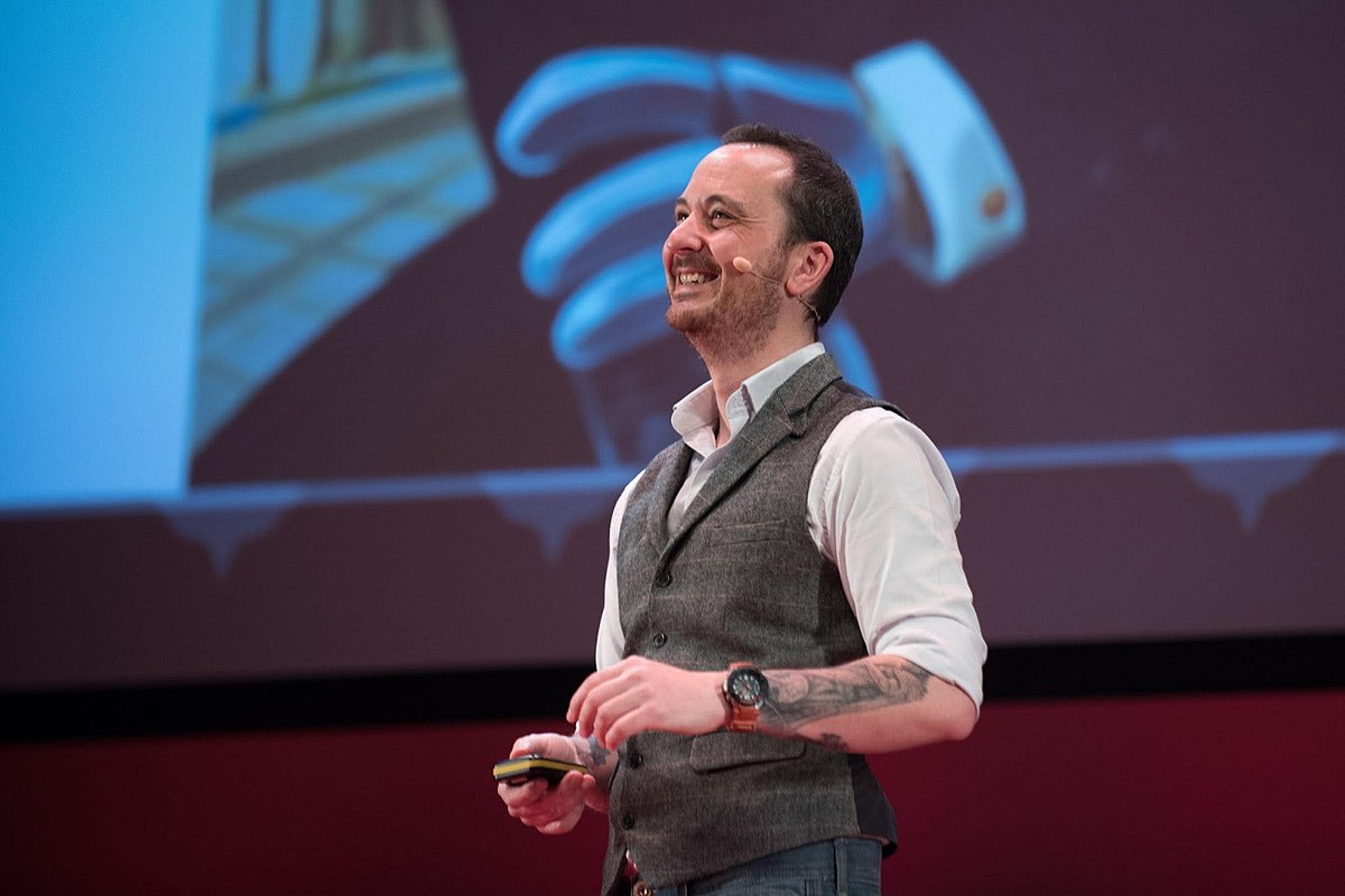 Theo Priestley author profile