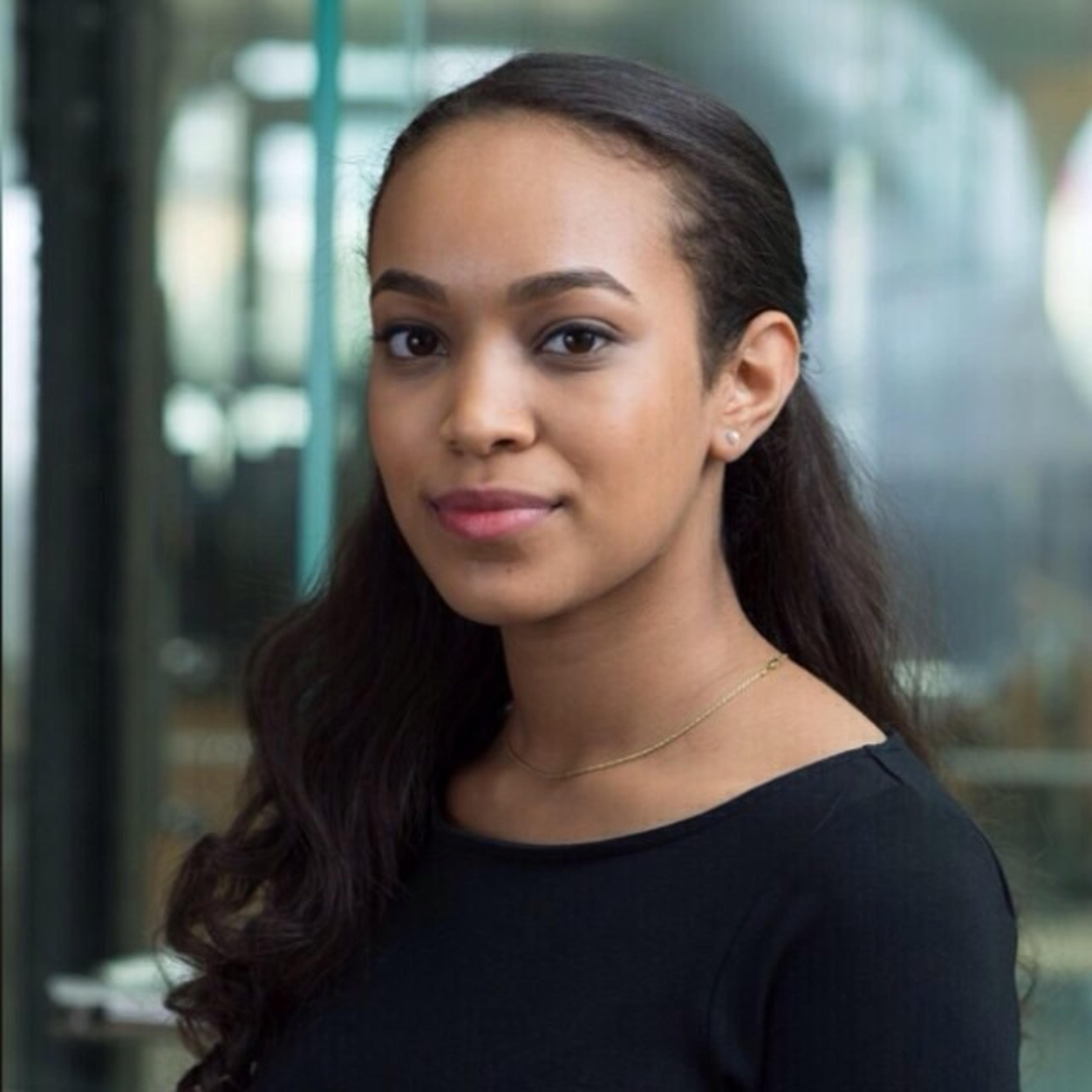 Eissra Eltom author profile