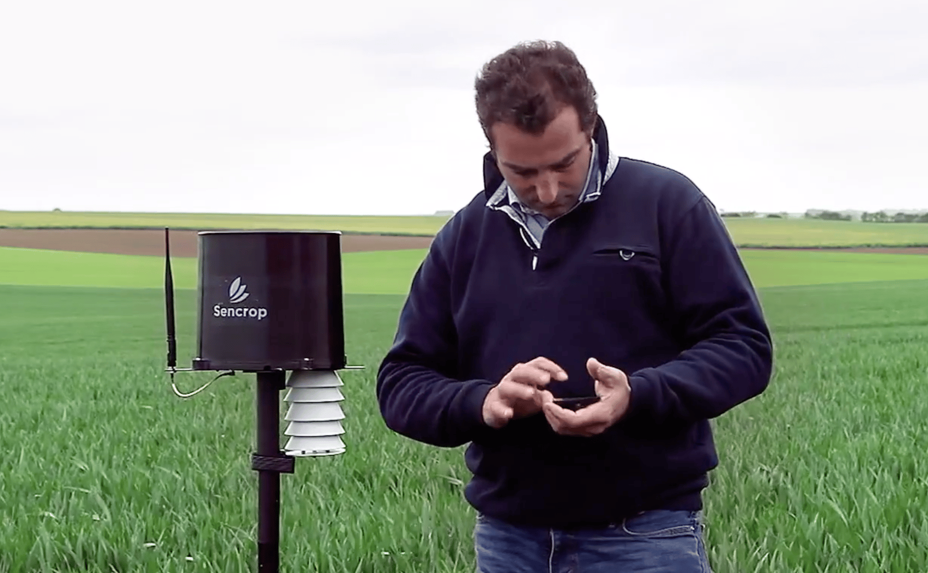 Sencrop weather gauge