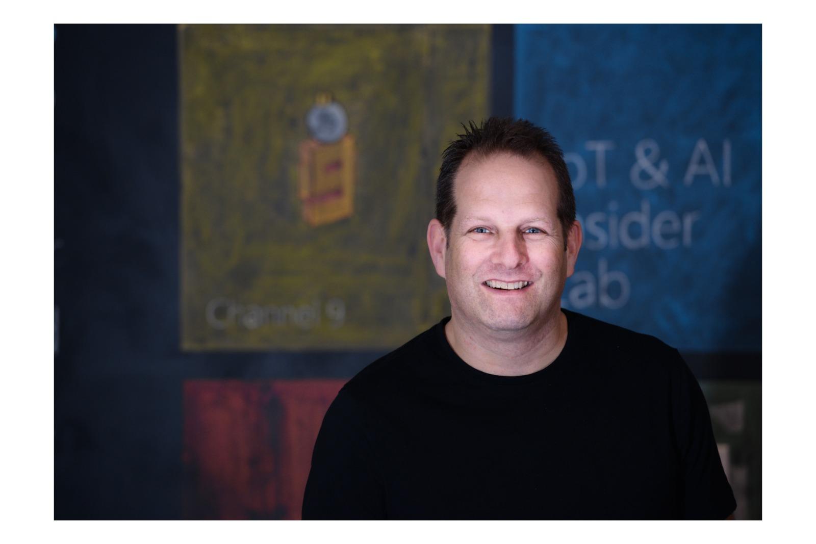 Headshot of Zack Weisfeld, Intel Ignite general manager