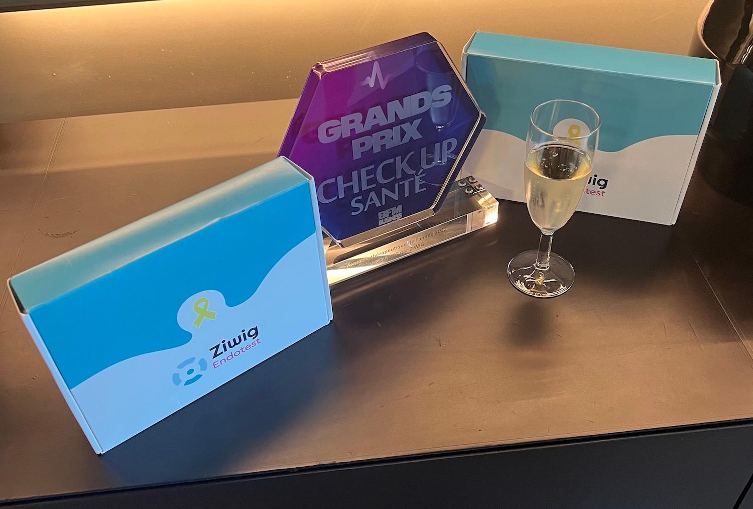 Ziwig's endometriosis tests alongside an award the company won for their product