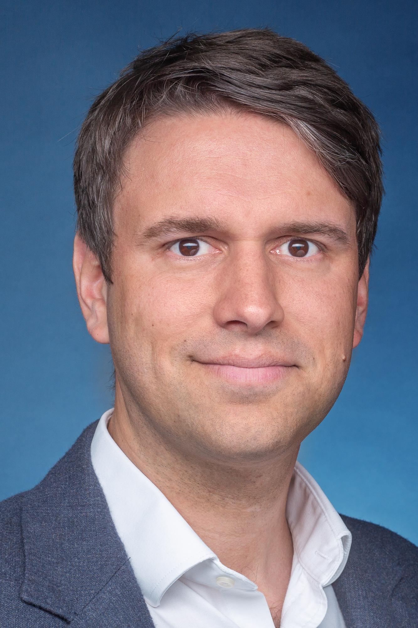 An image of Nils Chrestin, CFO at traveltech GetYourGuide