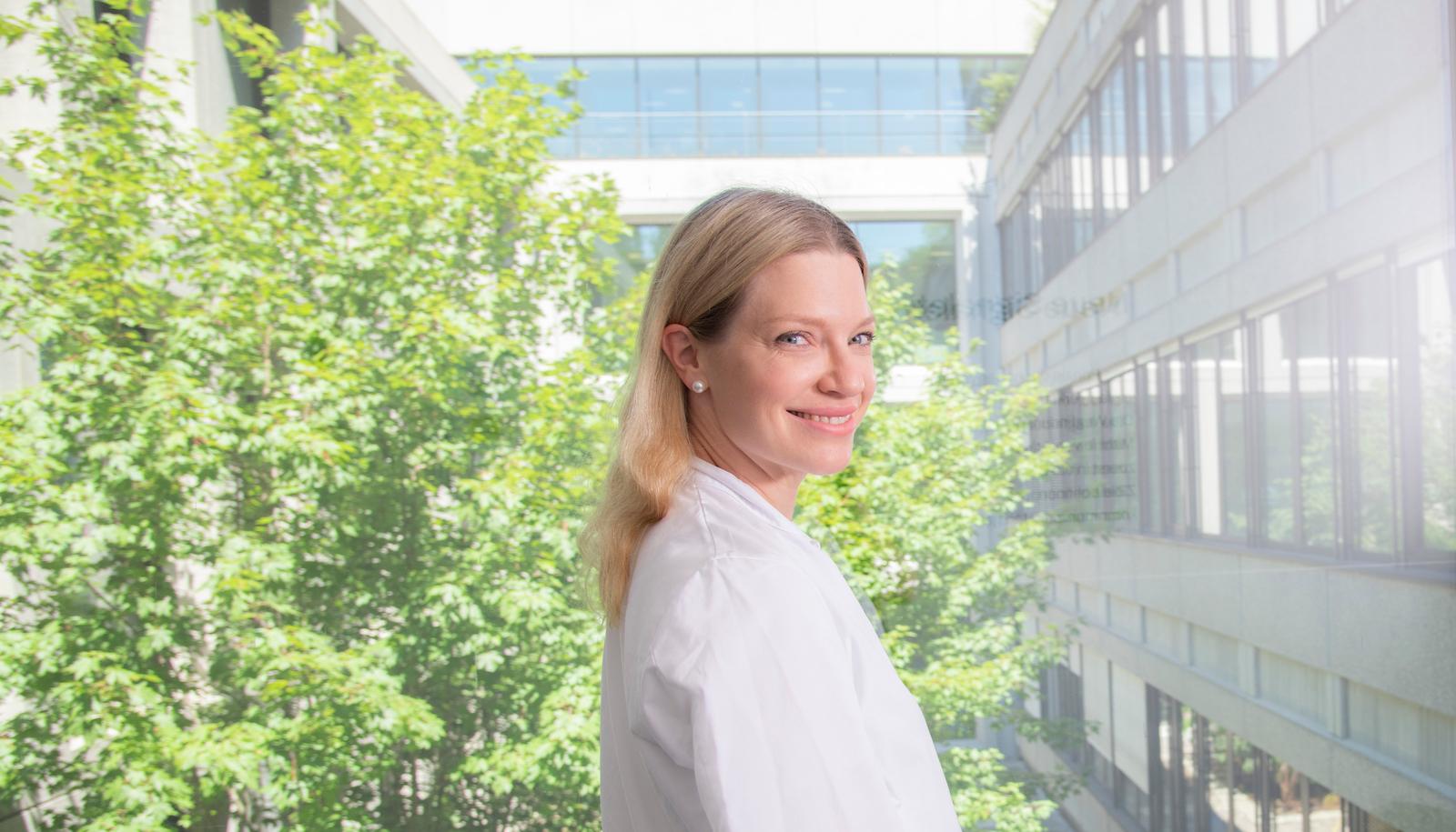 Picture of Elisabeth Roider, chief medical officer at Maximon's longevity clinic.