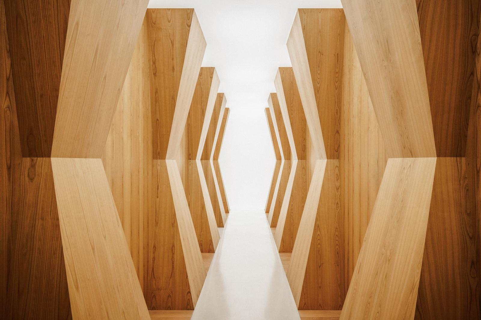 A photo of the entrance to Zoï's centre in Paris