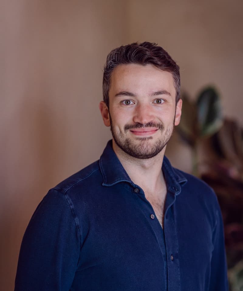 Headshot of Dan Chaplin