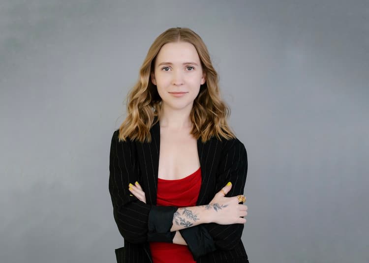 Elena Mazhuha