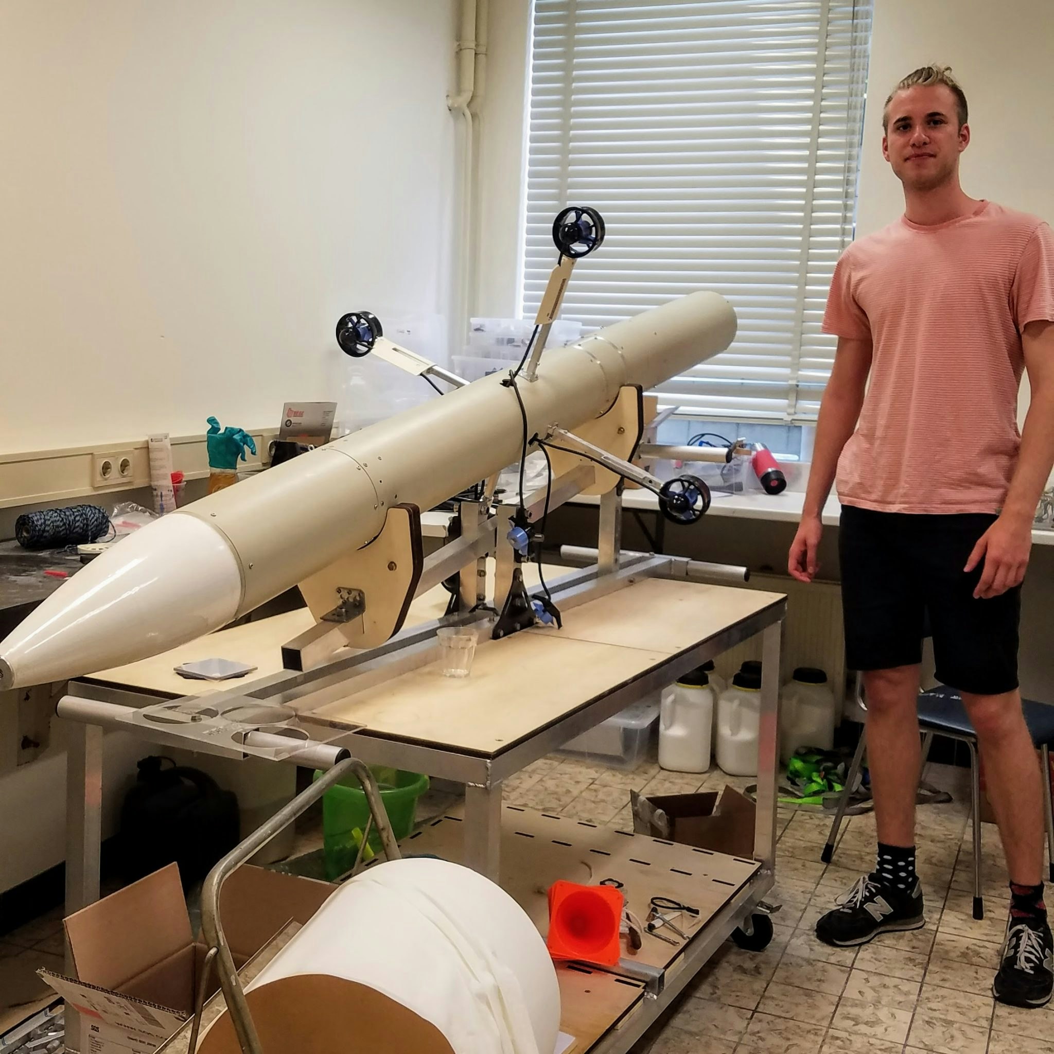 Stephan Rutten with the Lobster undersea exploration probe