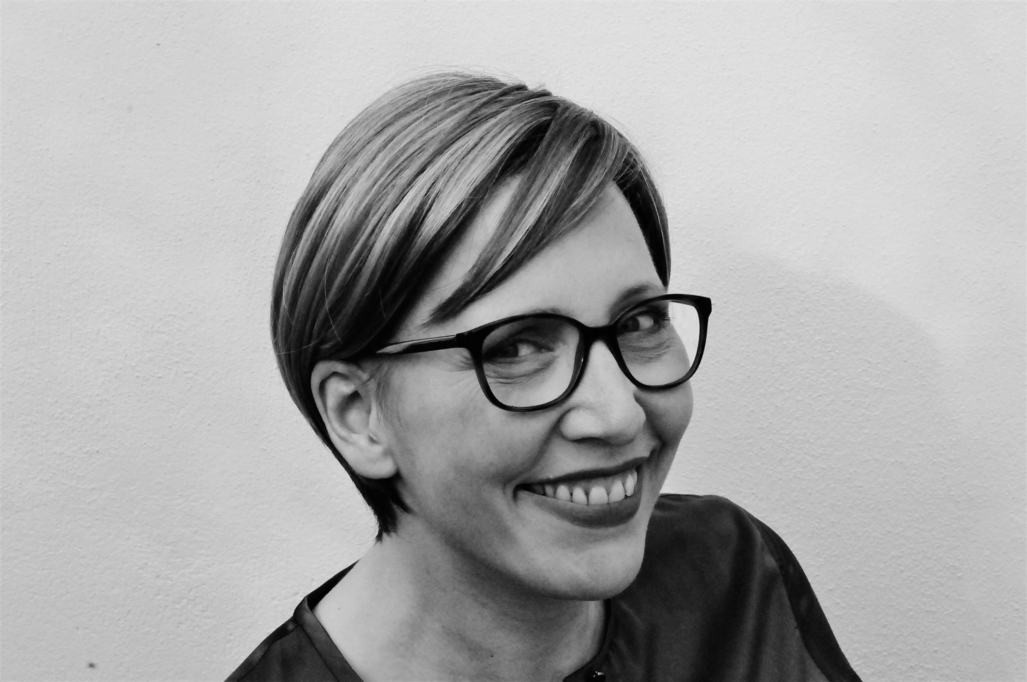 Louise Nicolson author profile