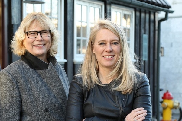 Huld Magnúsdóttir (left) with Kara Connect founder Thorbjorg Helga (right).