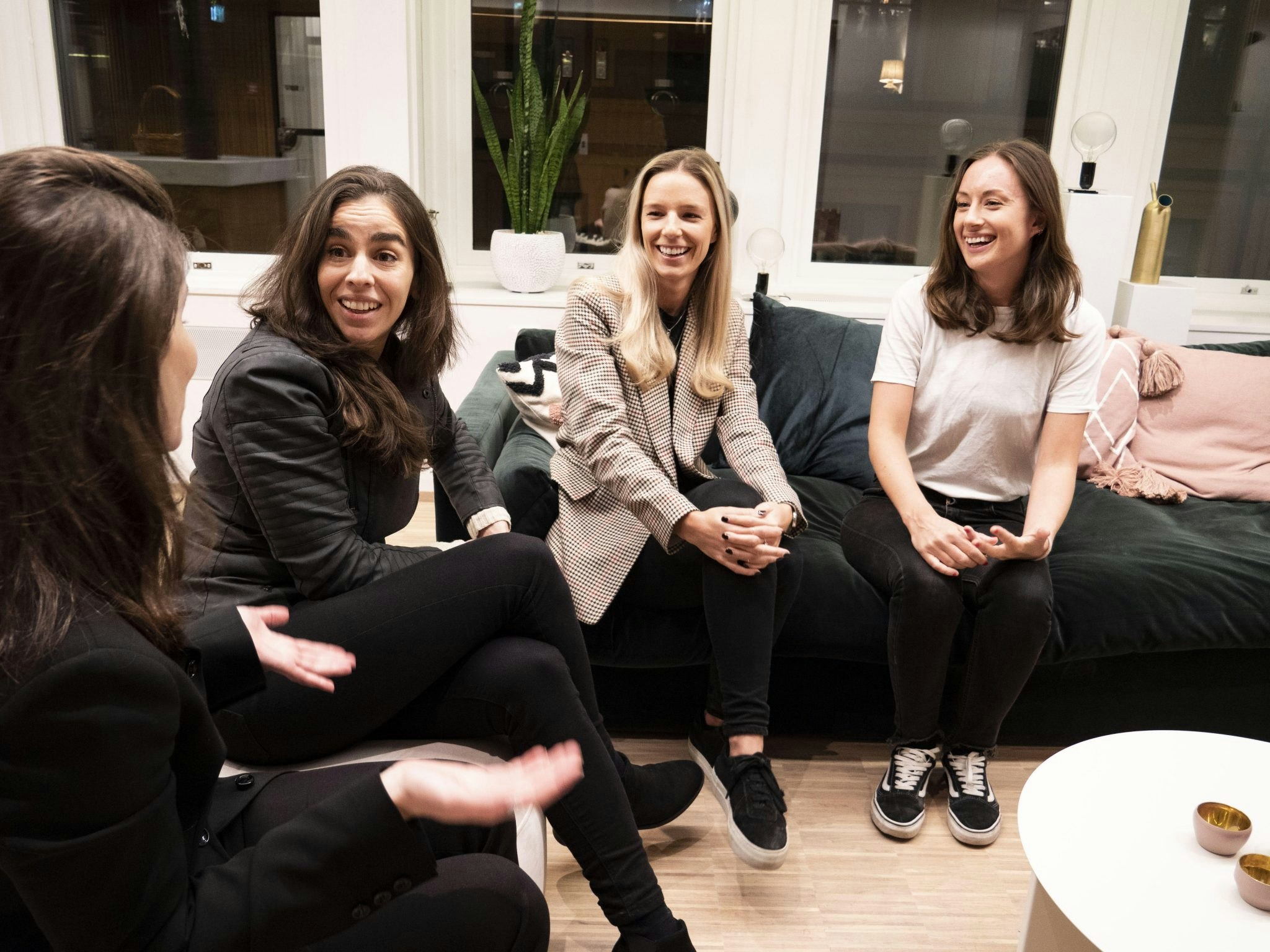 Bluecall founder Lisa Löfgren (right) with her team.