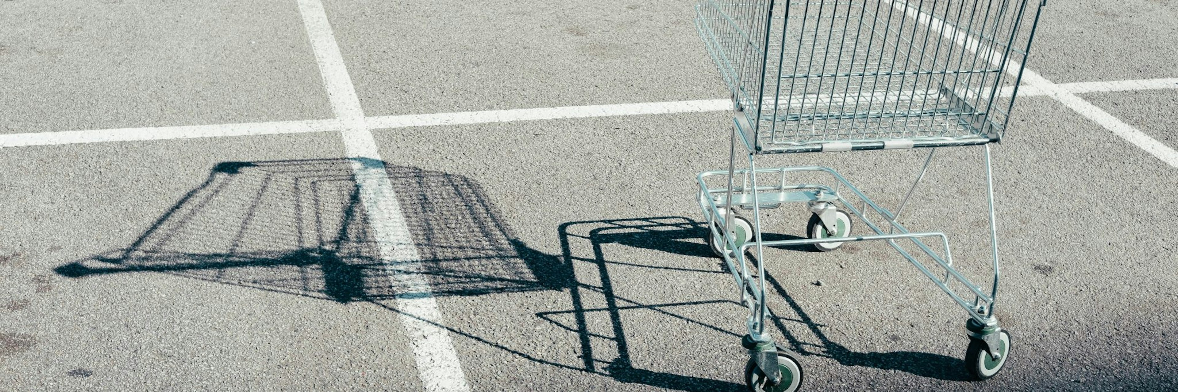 Picture of an empty shopping cart