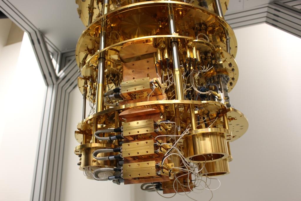 Quantum Motion distillation fridge closeup