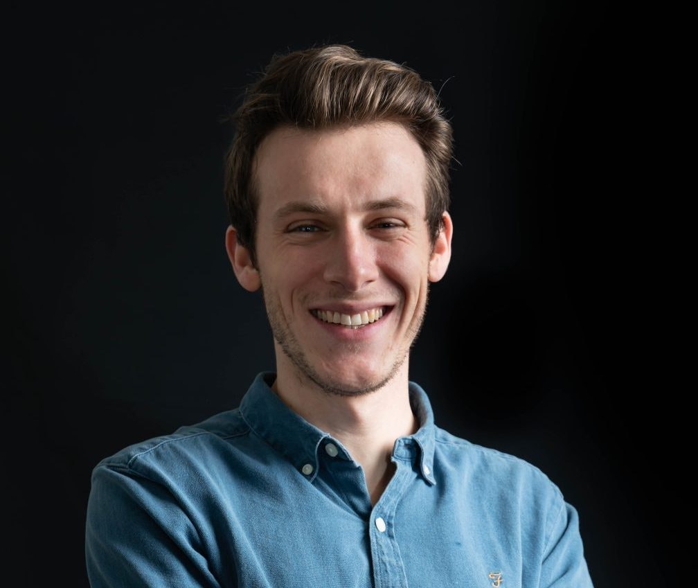 An image of Stanislas Pesic from Educapital, a European VC that invests in future of work and edtech startups. He's wearing a blue shirt and smiling