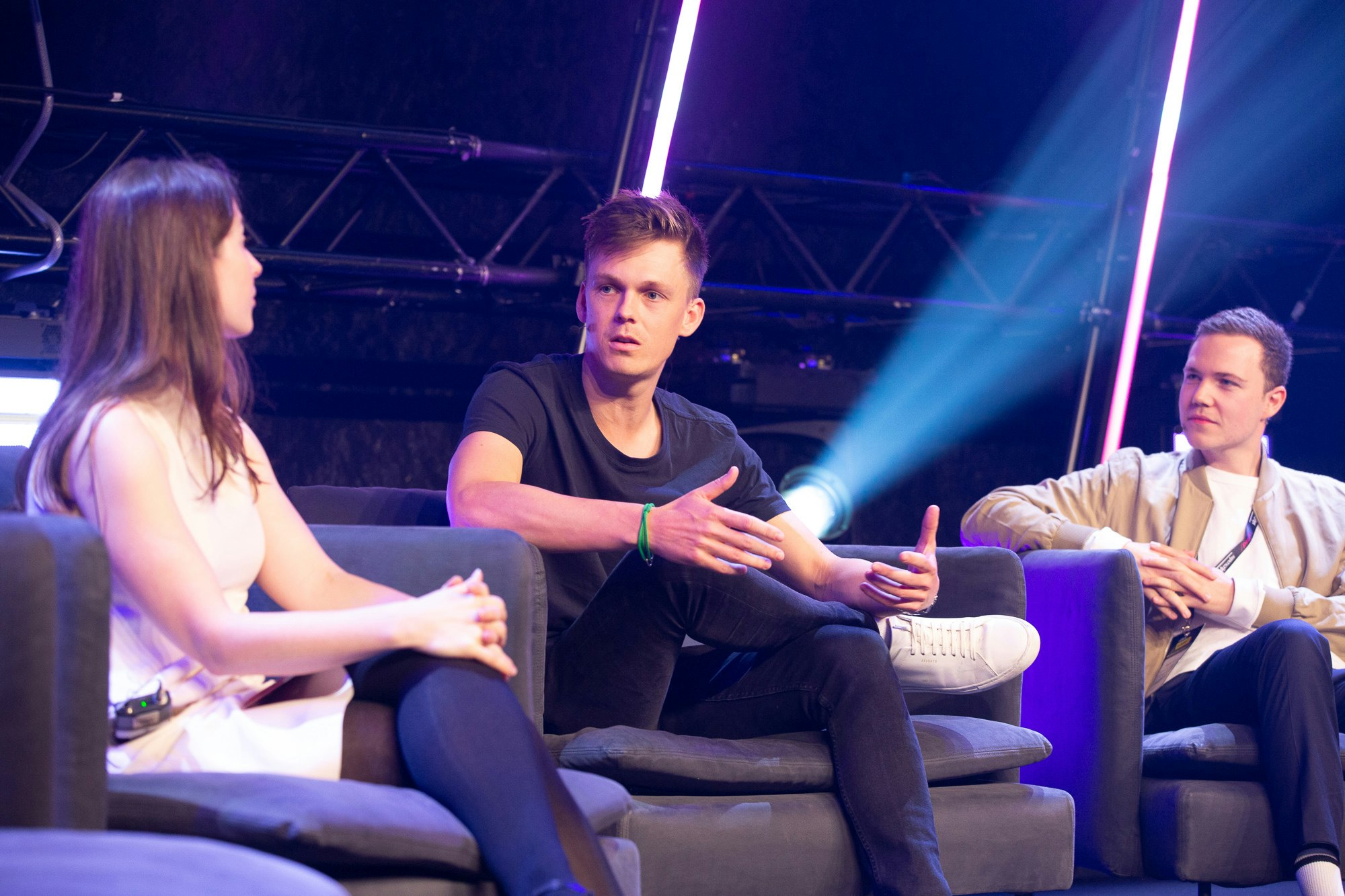 Eleanor Warnock interviewing Caspar Lee and Sasha Kaletsky on stage at the SIfted Summit