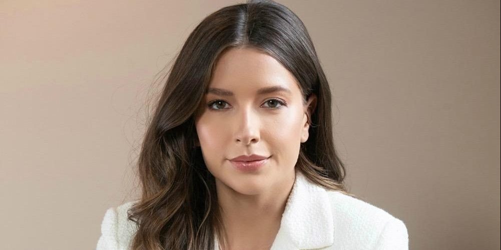 A headshot of Annelie Ajami, Anamcara's solo GP