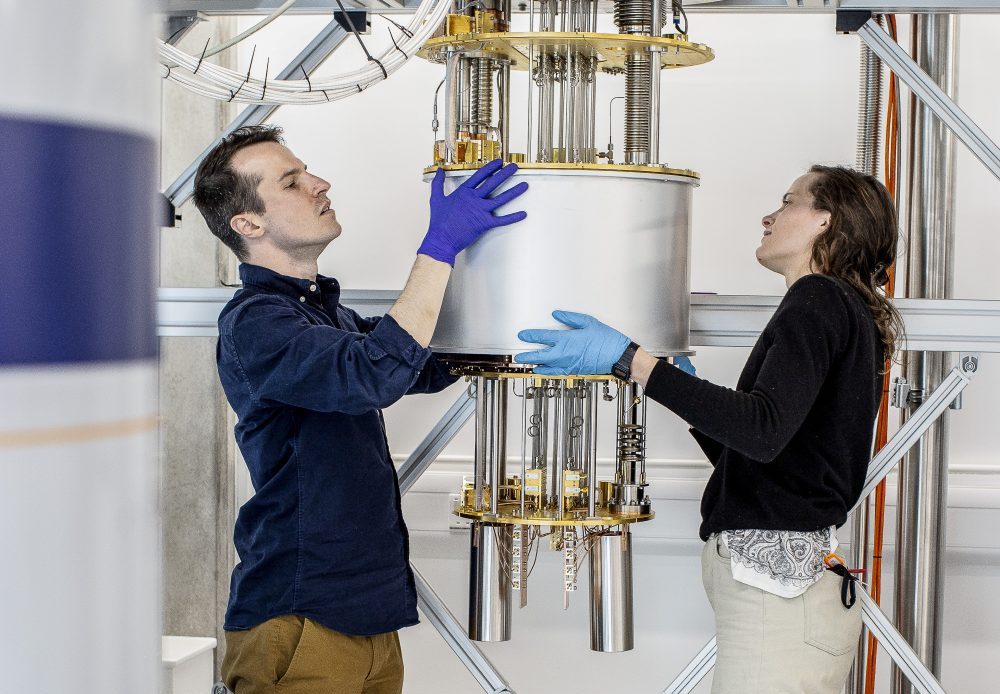Quantum R On the quest for qubits: Different types of quantum startups, explained ...