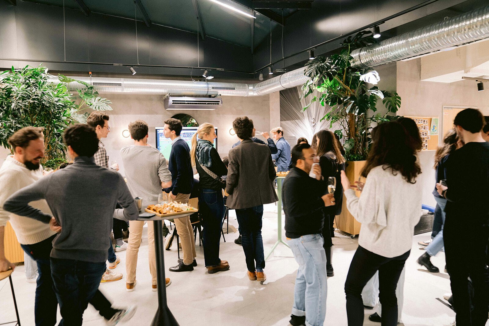 Image of people mingling at a Baby VC party