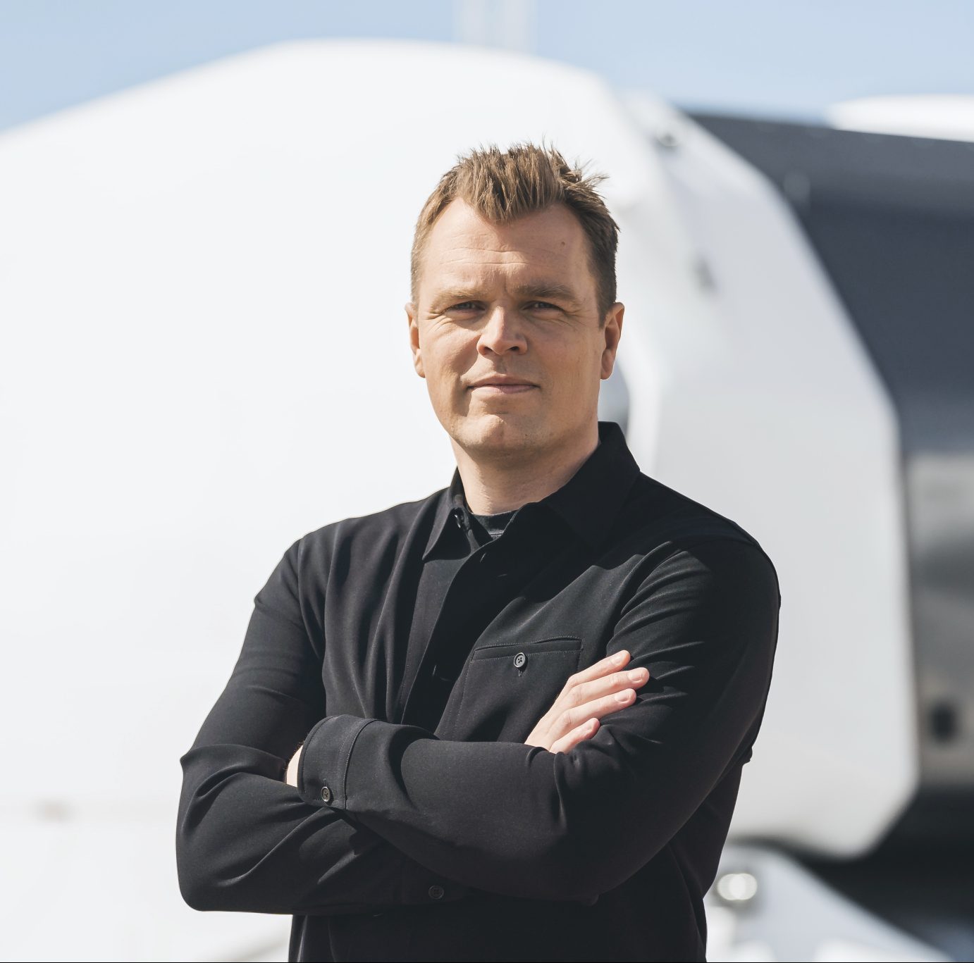 Robert Falck author profile