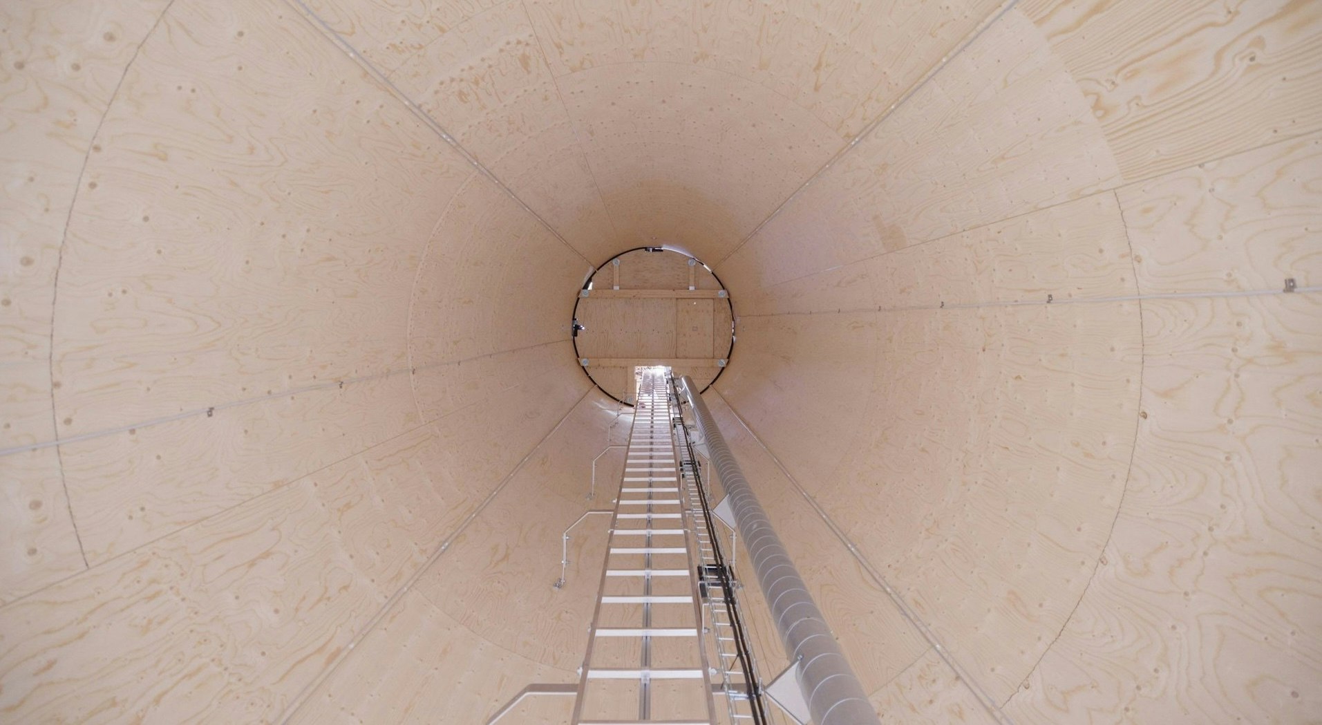 Picture of the inside of Modvion's wooden wind power tower