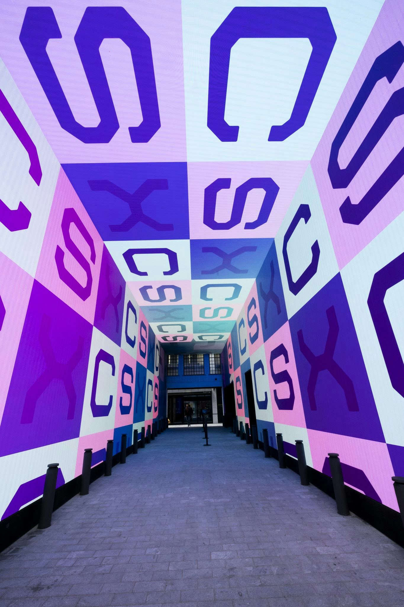 An entrance into a16z's demo day in London.