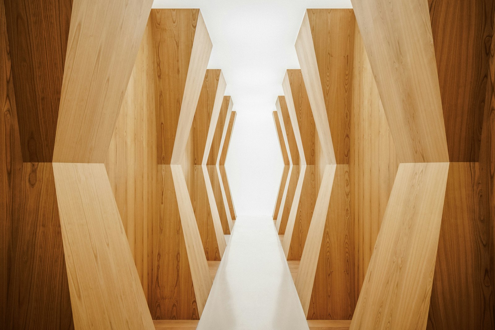 A photo of the entrance to Zoï's centre in Paris