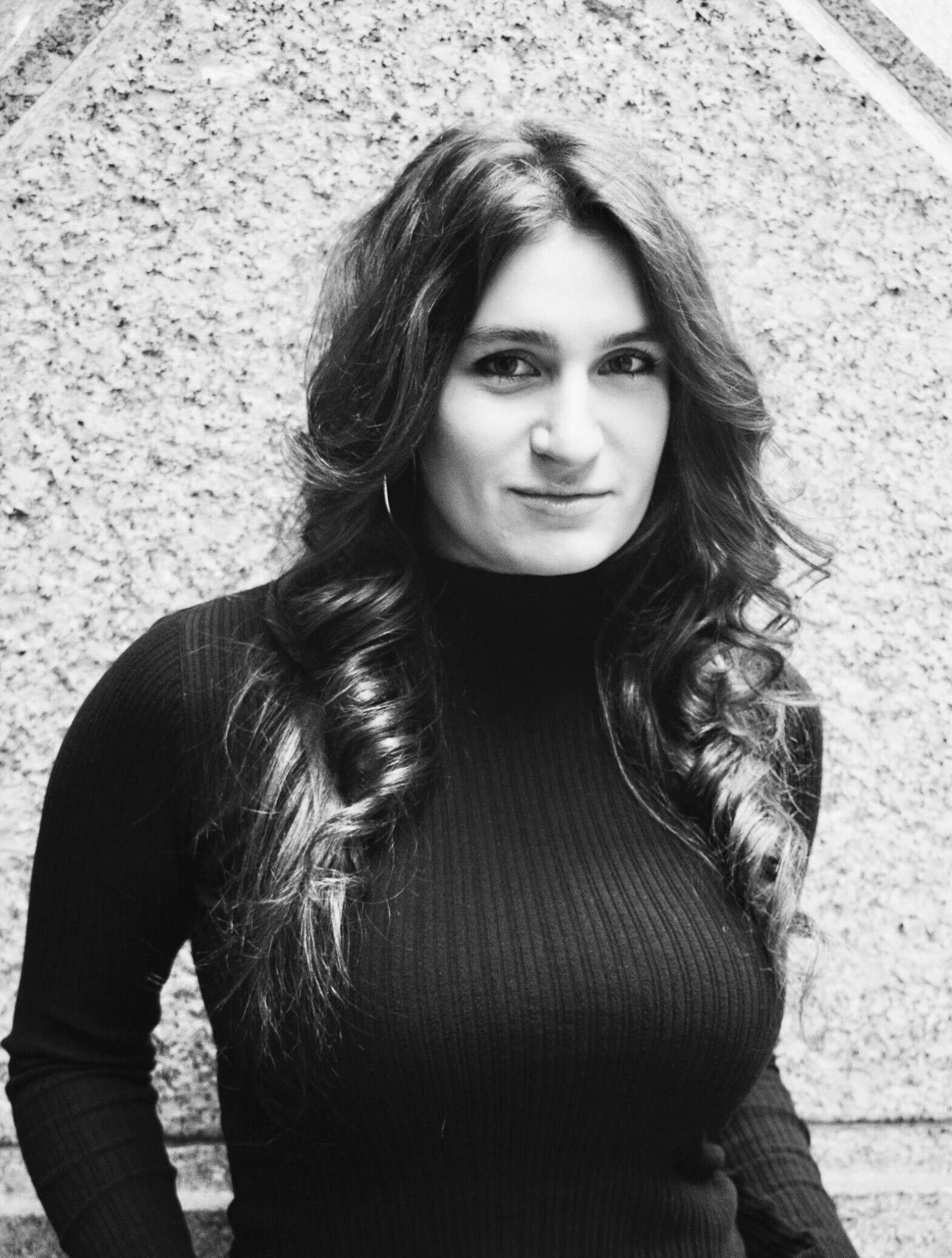 Anne Sraders author profile