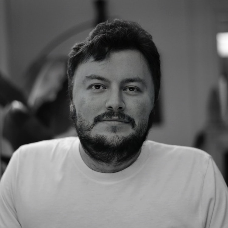 A picture of Exit Club founder Louis Debouzy