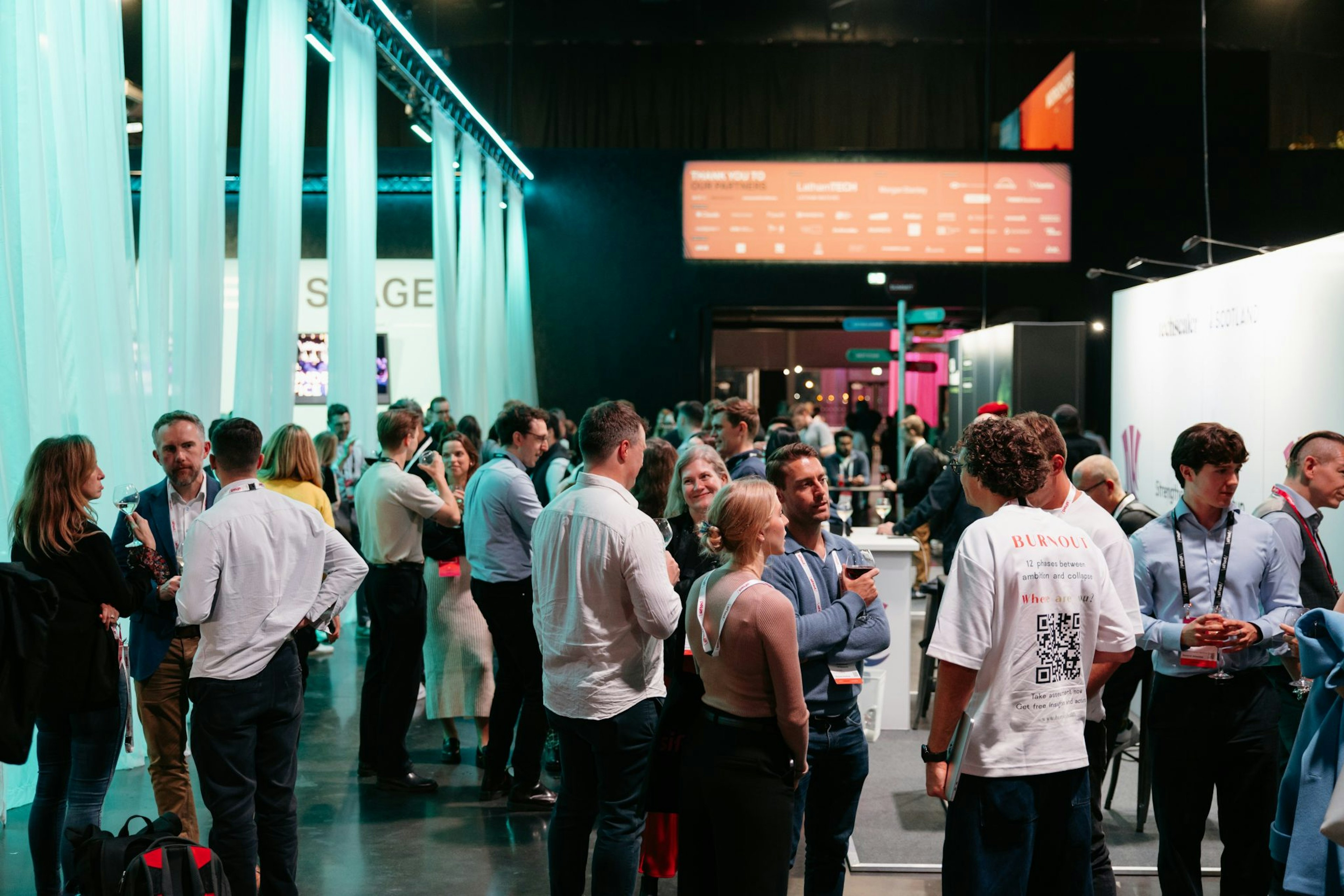 Day one of Sifted Summit closed with a round of networking drinks 