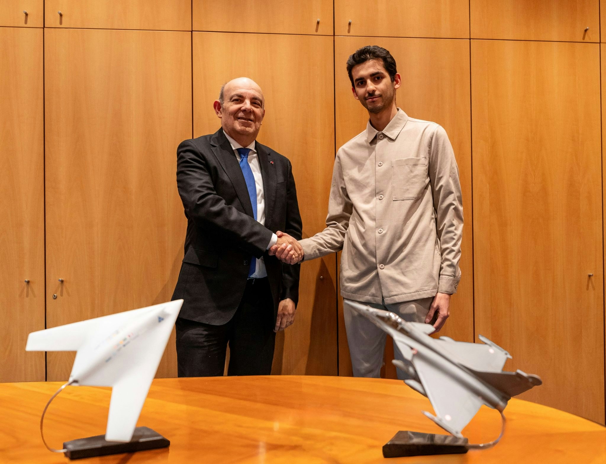 French defense tech reaches a new milestone as Harmattan AI secures a 200M dollar Series B led by Dassault Aviation, hitting a 1.4B dollar valuation.