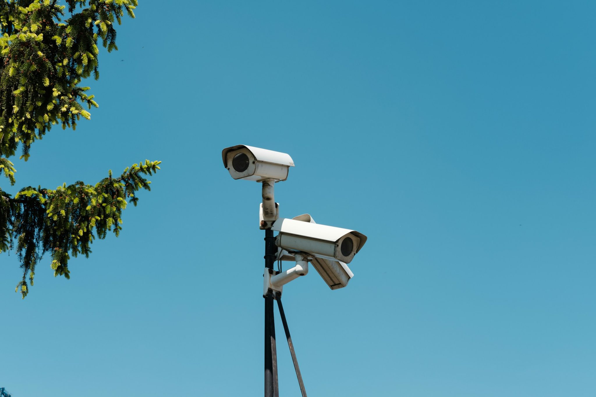 Video surveillance startup Vizza raises €30m Series B